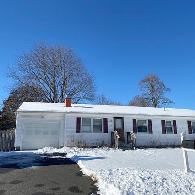 32 Cottonwood Ln, Springfield, MA 01128