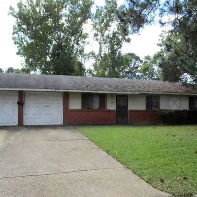 3327 Casa Grande Cir, Jackson, MS 39209