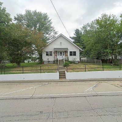 3 Cedar St, Pana, IL 62557