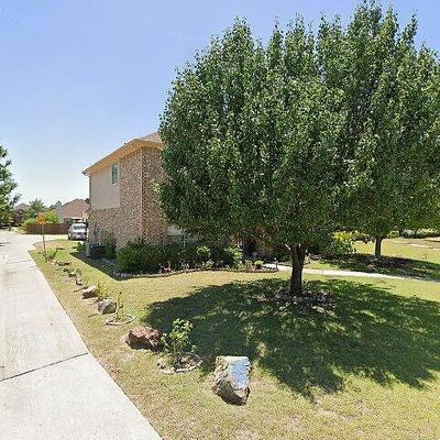 300 Chaparral Dr, Sunnyvale, TX 75182