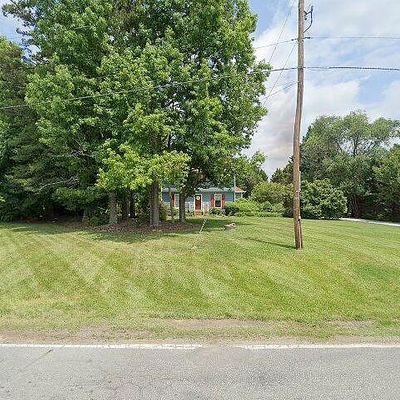 3601 Fieldview Rd, Pleasant Garden, NC 27313