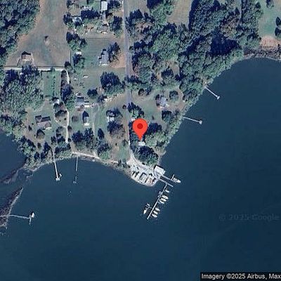 36041 Davis Wharf Rd, Belle Haven, VA 23306