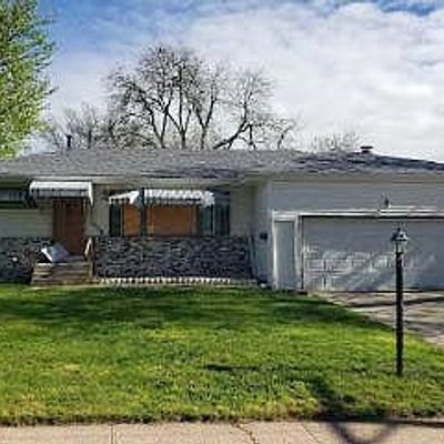 3408 E 12 Th St, Sioux Falls, SD 57103