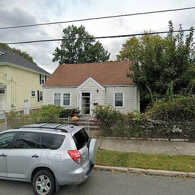 46 Pacific St, Lynn, MA 01902