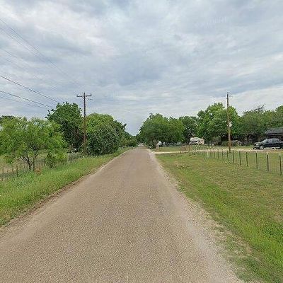 512 Berke St, Newark, TX 76071