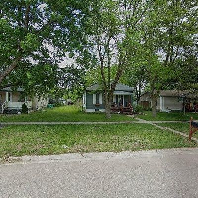 526 F St, Geneva, NE 68361