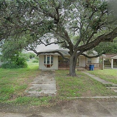 530 Sw 8th Street Sw, Premont, TX 78375