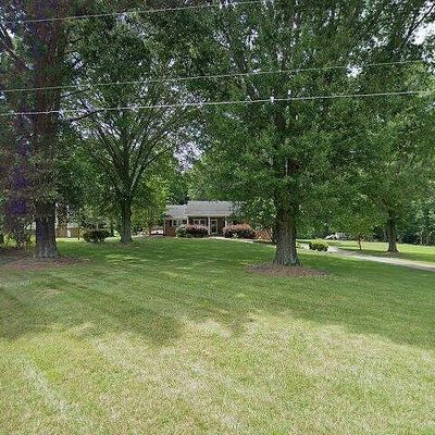 4982 West Rd, Kernersville, NC 27284