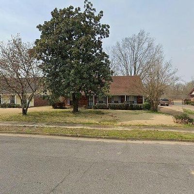 4985 Whitworth St, Memphis, TN 38116