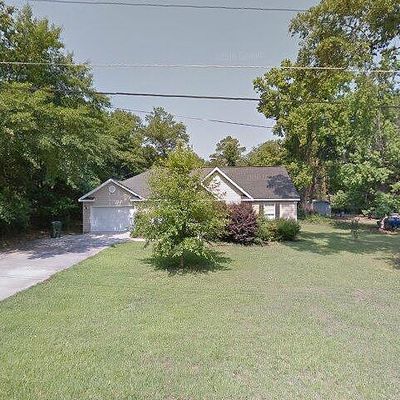 6049 Edwards Dr, Macon, GA 31216