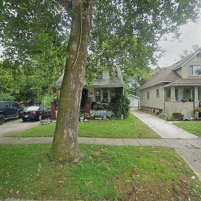 6505 Westpoint St, Taylor, MI 48180