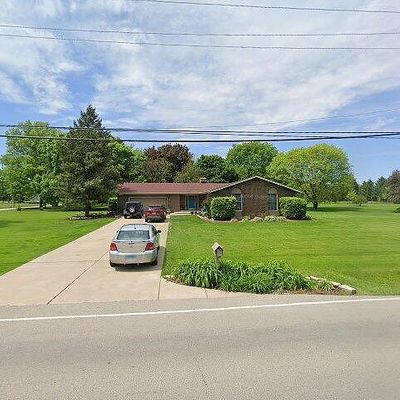 901 Mchugh Rd, Yorkville, IL 60560