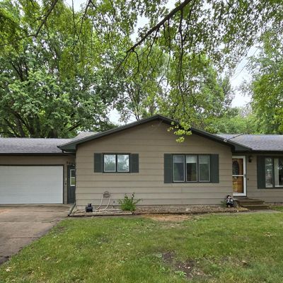 803 2 Nd Ave Se, Pipestone, MN 56164