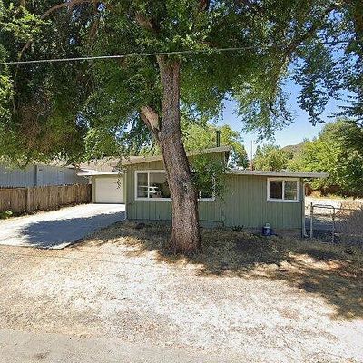 9875 Diane Ln, Upper Lake, CA 95485