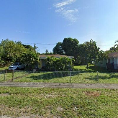 16015 Nw 27 Th Ave, Opa Locka, FL 33054