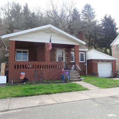 34 Erie Ave, Glassport, PA 15045