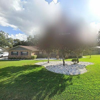 4207 Brooke Dr, Valrico, FL 33594