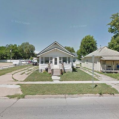 509 W Pleasant St, Knoxville, IA 50138