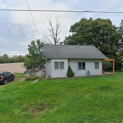 5276 Selma Rd, Springfield, OH 45502