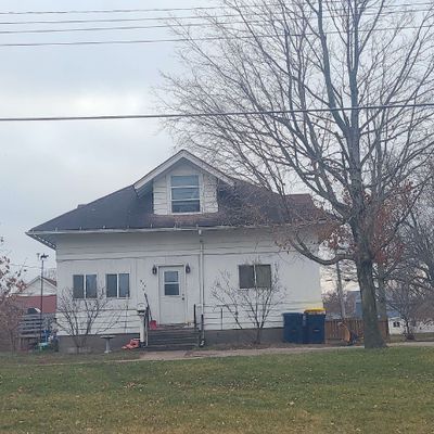 504 W 3 Rd St, Vinton, IA 52349