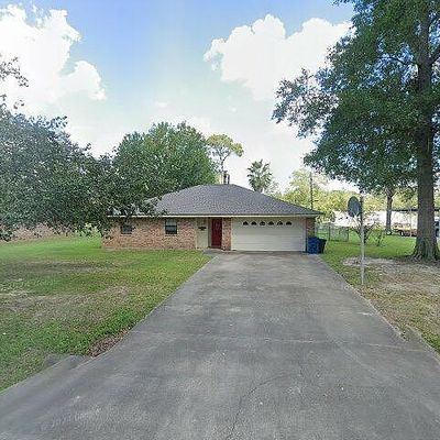 8615 Ash St, Lumberton, TX 77657