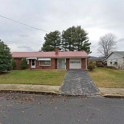 111 Franklin St, Fairfield, PA 17320