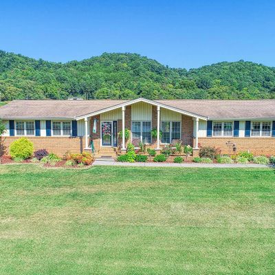 124 Apple Ln, Rogersville, TN 37857