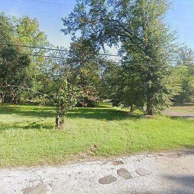 1110 Woodrow St, Silsbee, TX 77656