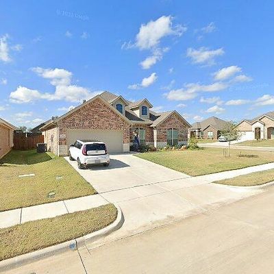 141 Independence Dr, Joshua, TX 76058