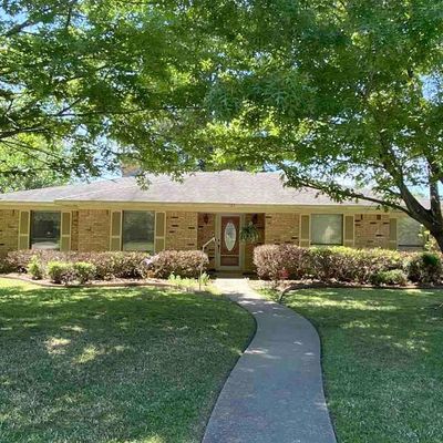 183 N Parker Ln, Carthage, TX 75633