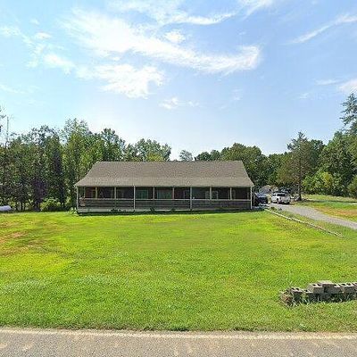 1835 Mosley Ferry Rd, Chapmansboro, TN 37035