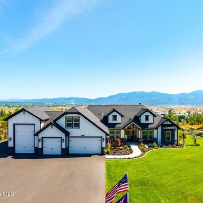 18561 W Palomar Dr, Post Falls, ID 83854