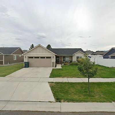 215 W Tennessee Ave, Post Falls, ID 83854