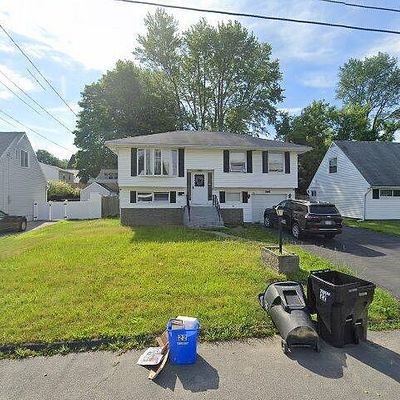 22 O Neil St, Troy, NY 12180