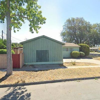 2405 Larchmont Ave, Santa Ana, CA 92706