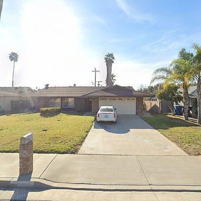 2848 Monument Dr, Riverside, CA 92506