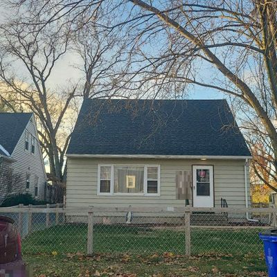 2915 Mansfield Ave Se, Cedar Rapids, IA 52403