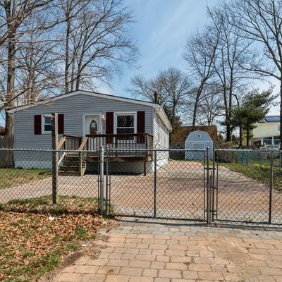 306 Falcon Dr, Little Egg Harbor Twp, NJ 08087