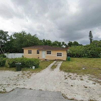 310 Sinbad Ave, Opa Locka, FL 33054