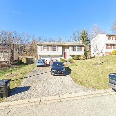 371 Fruitwood Dr, Bethel Park, PA 15102