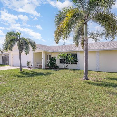 372 Lee Ave, Satellite Beach, FL 32937