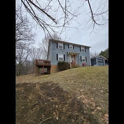 4315 Seneca Trl S, Ronceverte, WV 24970