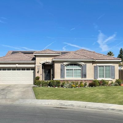 5333 Villa Bella Ln, Bakersfield, CA 93311