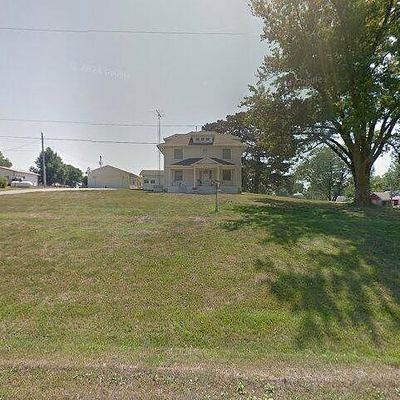 502 E Morehouse St, Hopkins, MO 64461