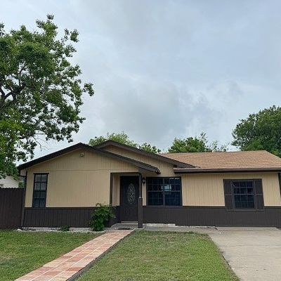 509 Rubio St, Taft, TX 78390