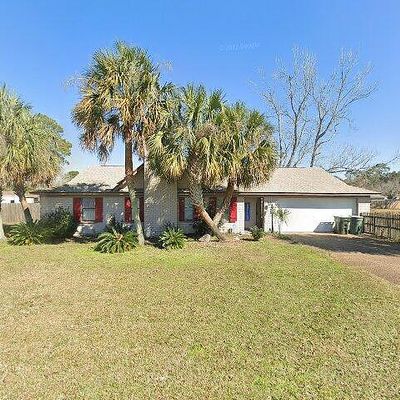 644 Briarwood Dr, Pensacola, FL 32506