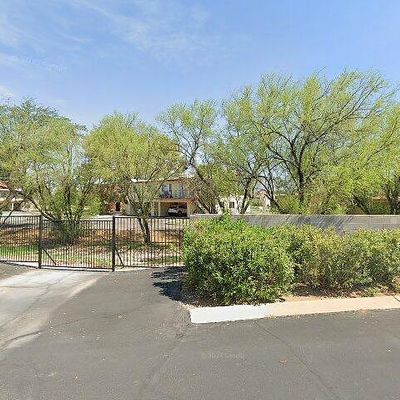 6718 E Calle La Paz #B, Tucson, AZ 85715