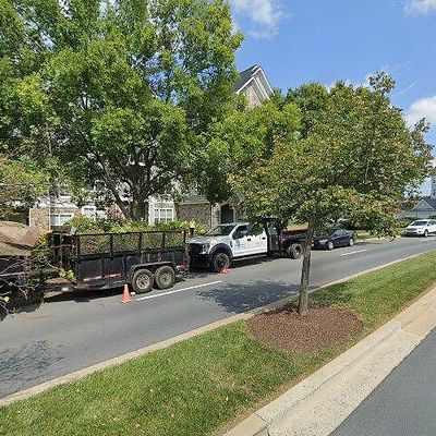 701 Fallsgrove Drive 201, Rockville, MD 20850