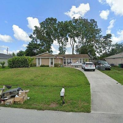 826 Sw Trouville Ave, Port Saint Lucie, FL 34953