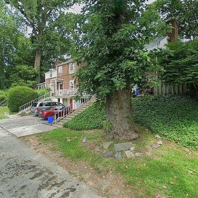 8607 Brierdale Rd, Philadelphia, PA 19128